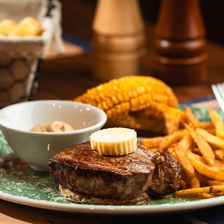 With Rated Breakfast Zap Lejlighed *