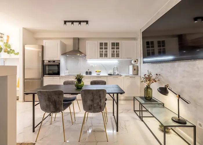 With Rated Breakfast Zap 아파트 스플리트