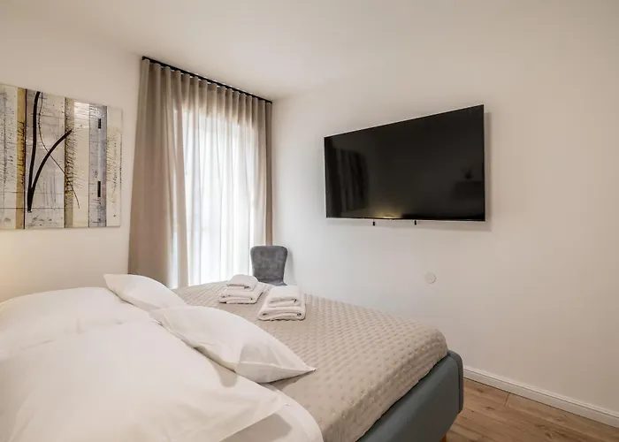 With Rated Breakfast Zap 아파트